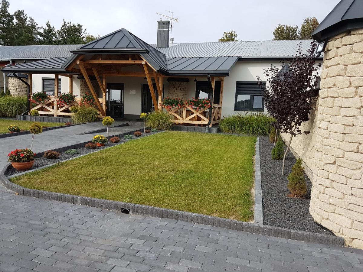 Krysztalowa Jozefow Jozefow  Ngoại thất bức ảnh